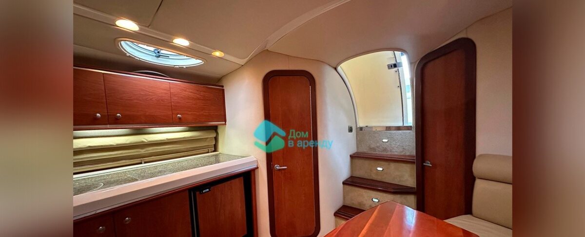 Яхта Монтерей 350