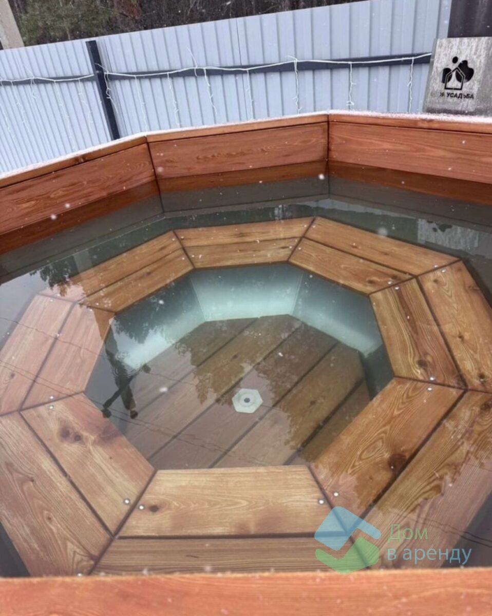Садовый с баней